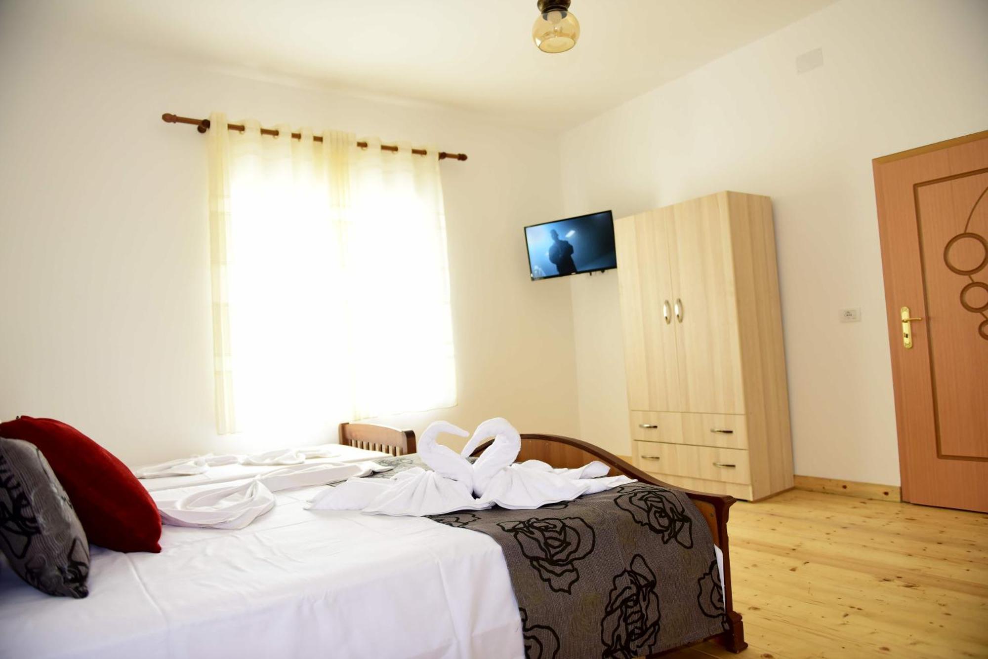 Vila Disha Tirana Habitación foto